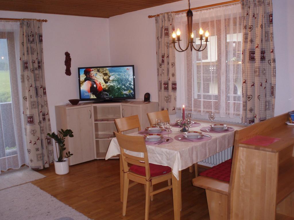 Ferienwohnungen - Haus Zierl Reith bei Kitzbühel Kamer foto