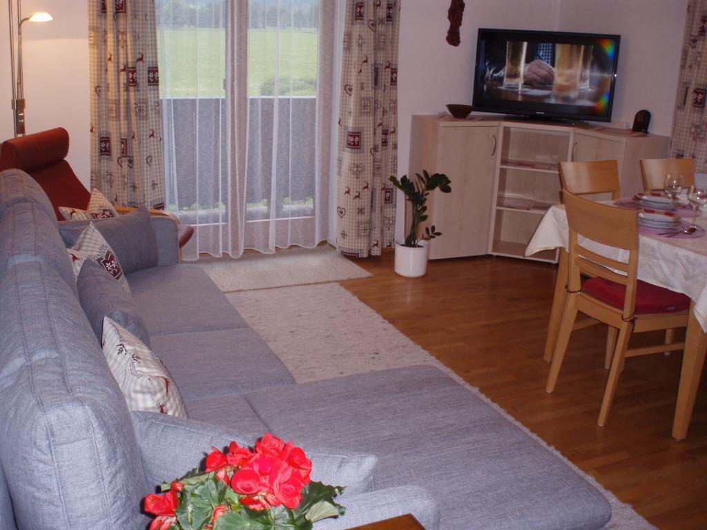 Ferienwohnungen - Haus Zierl Reith bei Kitzbühel Kamer foto